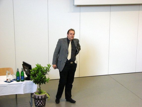 Gernot Hanreich, University of Applied Sciences Burgenland, Pinkafeld, AT