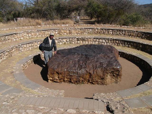 A Hoba-meteorit a legnagyobb ismert önálló darab a világon