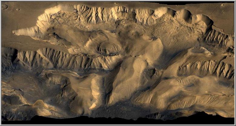Mars Grand canyon | A Mars Grand-kanyonja